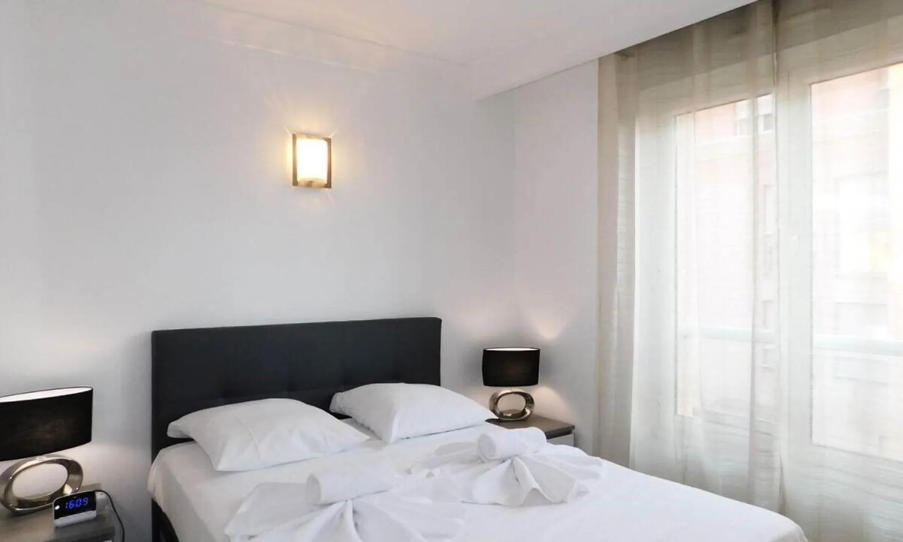 Апартаменты Appartement 6 Personnes Au Coeur De Cannes - Appartement 4 Pieces 6 Personnes Mae-0031